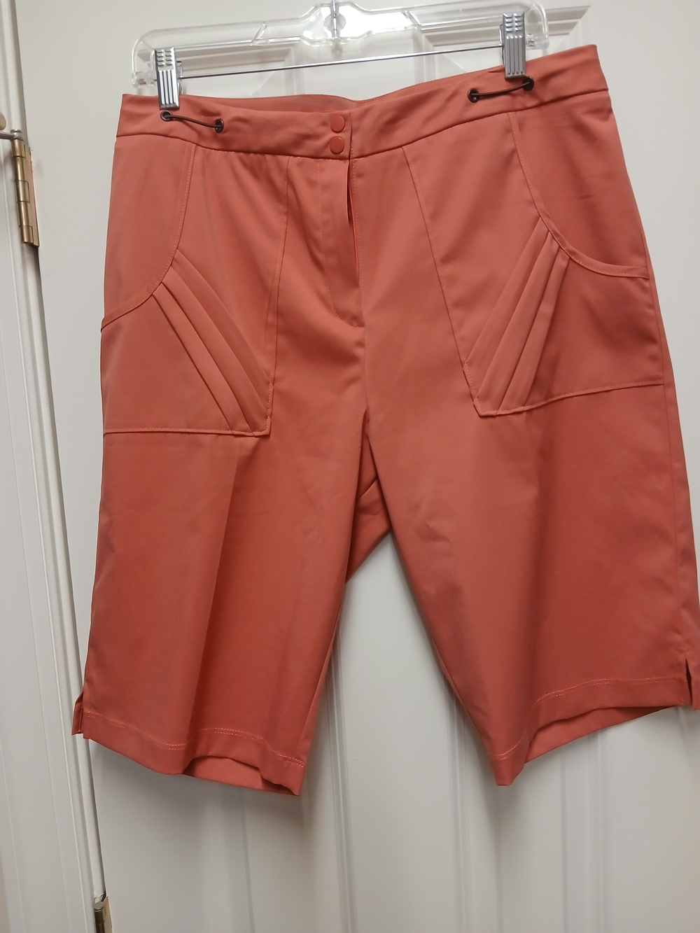 Tail Women's Coral-Peach Bermuda Shorts